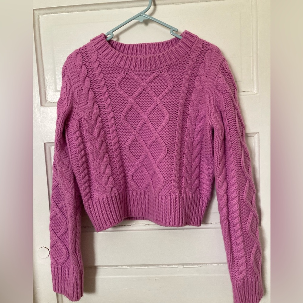 New chunky cropped sweater